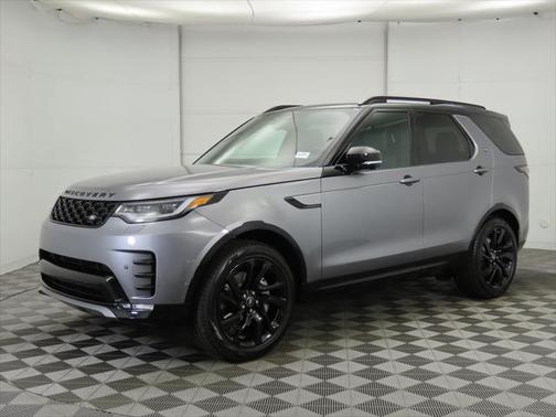 2025 Land Rover Discovery P300 Dynamic SE