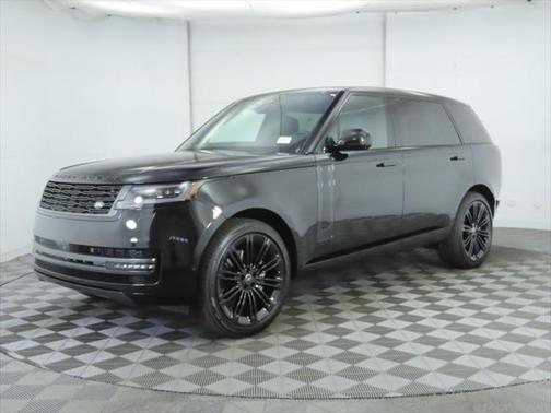 2025 Land Rover Range Rover P400 SE 7 Seat