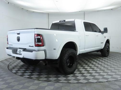 2024 RAM 3500 Limited Mega Cab 4x4 6'4' Box