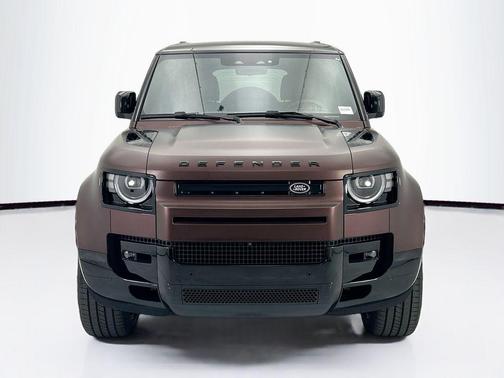 Sedona Red Metallic 2026 Land Rover Defender X-Dynamic SE