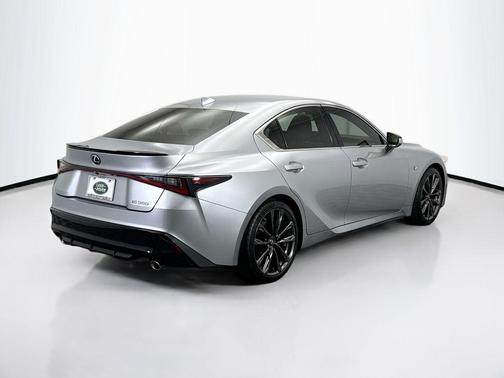 2022 Lexus IS 350 Base