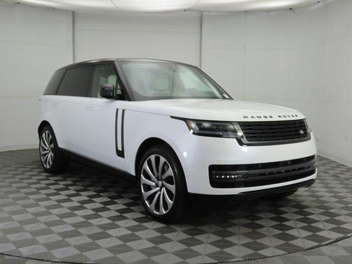 2025 Land Rover Range Rover P530 SE 7 Seat