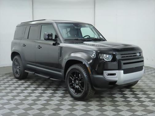 2025 Land Rover Defender 110 P400 S
