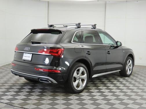2023 Audi Q5 45 S line Premium Plus