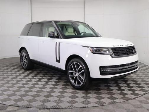 2025 Land Rover Range Rover P400 SE