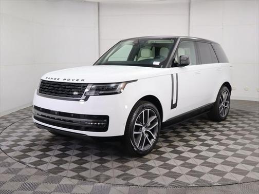 2025 Land Rover Range Rover P400 SE