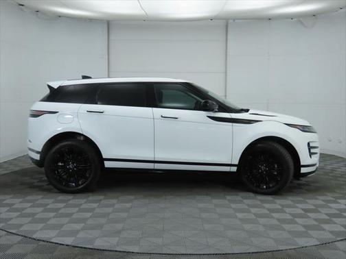 2024 Land Rover Range Rover Evoque Dynamic SE
