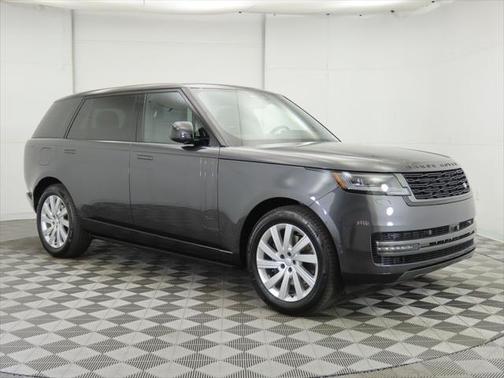 2025 Land Rover Range Rover P400 SE 7 Seat