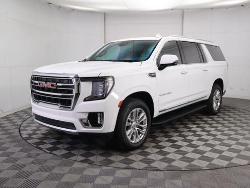 2023 GMC Yukon XL SLT