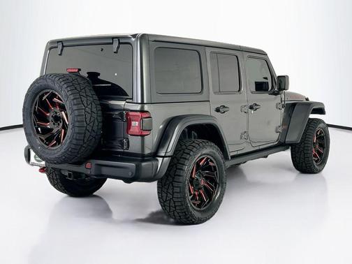 Granite Crystal Metallic Clearcoat 2021 Jeep Wrangler Unlimited Rubicon