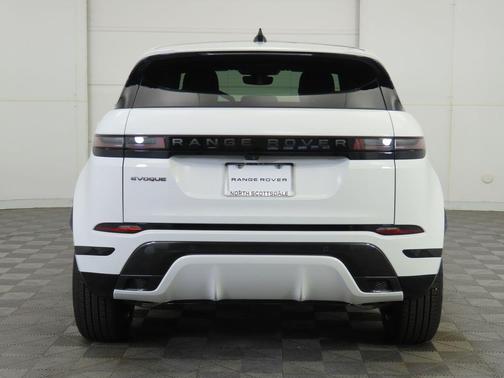 2026 Land Rover Range Rover Evoque Dynamic SE