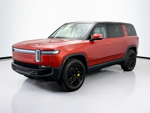 2025 Rivian R1S Ascend Tri Motor Max Pack