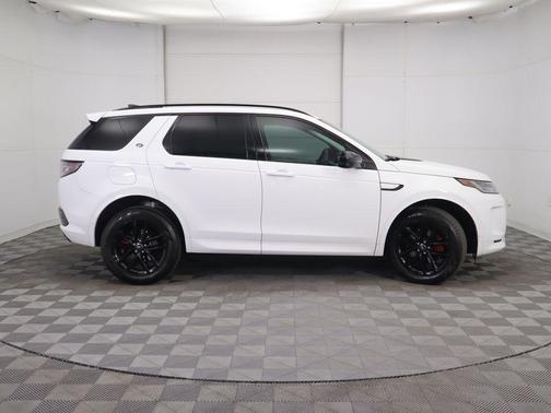 2025 Land Rover Discovery Sport S