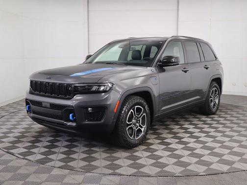 2022 Jeep Grand Cherokee 4xe Trailhawk