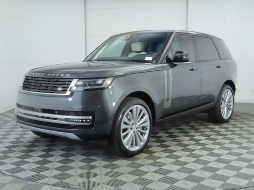 2025 Land Rover Range Rover P530 SE