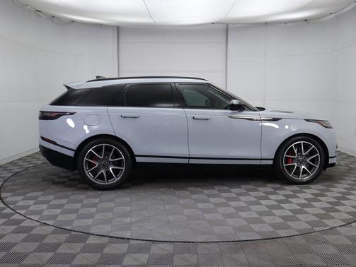 2025 Land Rover Range Rover Velar P250 SE R-Dynamic