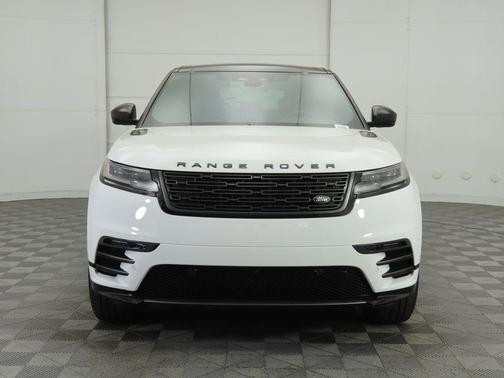 2026 Land Rover Range Rover Velar P250 SE R-Dynamic