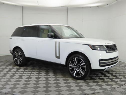 2025 Land Rover Range Rover P400 SE