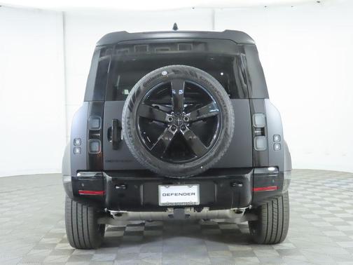 2026 Land Rover Defender P400 X