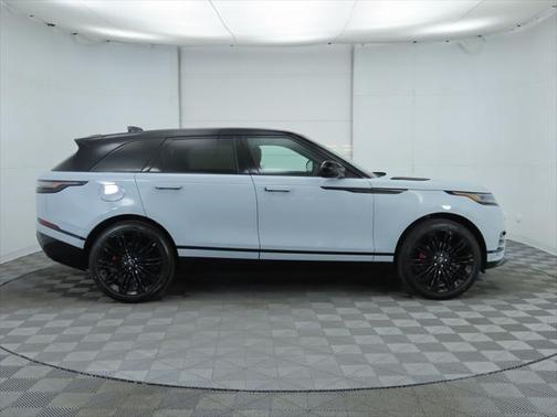 2025 Land Rover Range Rover Velar P250 SE R-Dynamic