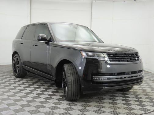 2025 Land Rover Range Rover P530 SE
