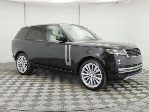 2025 Land Rover Range Rover P400 SE