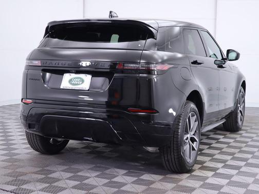 2024 Land Rover Range Rover Evoque Dynamic SE