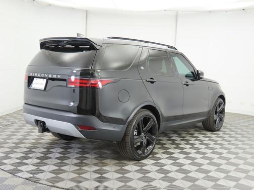 Santorini Black 2025 Land Rover Discovery S