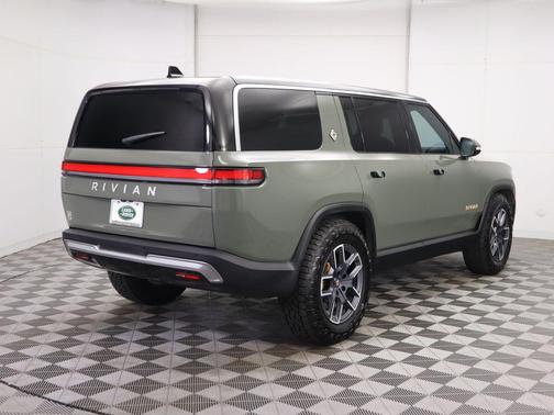 2022 Rivian R1S Launch Edition