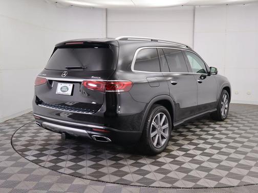 2023 Mercedes-Benz GLS 450 4MATIC