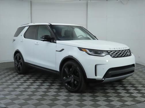 2025 Land Rover Discovery P300 S