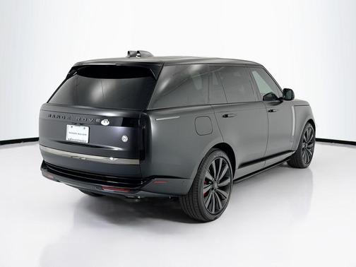 Obsidian Black SV Bespoke Ultra Metallic Satin 2026 Land Rover Range Rover P615 SV