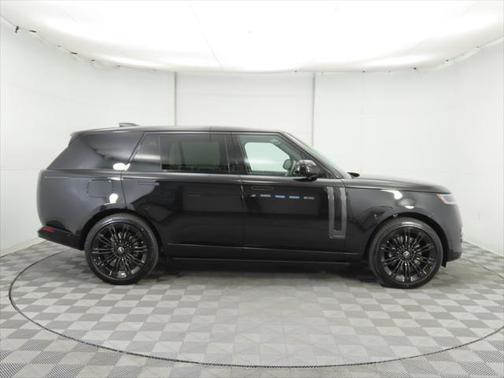 2025 Land Rover Range Rover P530 Autobiography 7 Seat