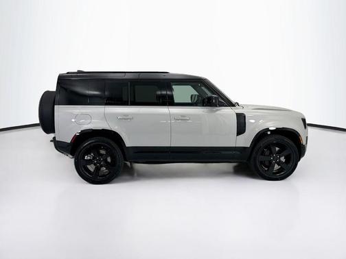 Borasco Grey Metallic 2026 Land Rover Defender P400 X-Dynamic SE
