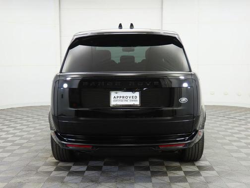 2023 Land Rover Range Rover P530 SE