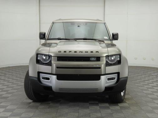 2025 Land Rover Defender 110 P300