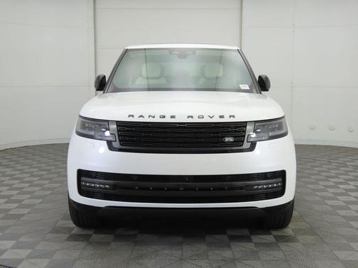 2025 Land Rover Range Rover P400 SE 7 Seat