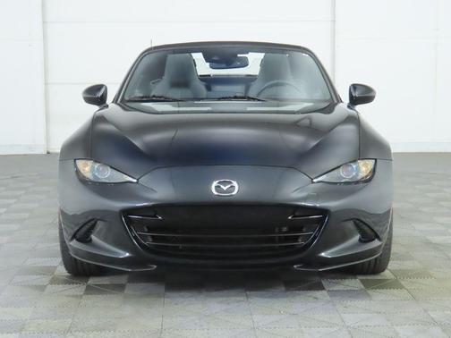 2023 Mazda MX-5 Miata RF Grand Touring