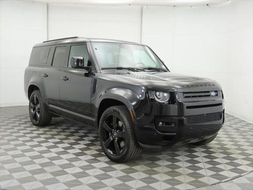 2025 Land Rover Defender V8