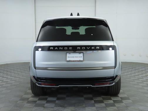 2025 Land Rover Range Rover P530 Autobiography
