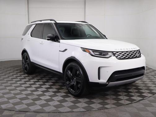 2025 Land Rover Discovery P300 S