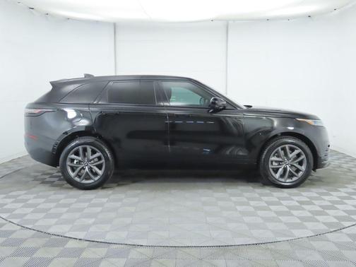 2026 Land Rover Range Rover Velar P250 SE R-Dynamic