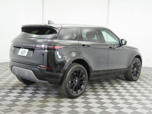 2025 Land Rover Range Rover Evoque Core S