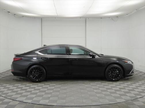 2022 Lexus ES 350 Luxury
