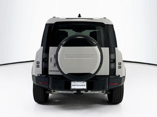 Borasco Grey Metallic 2026 Land Rover Defender P300 S