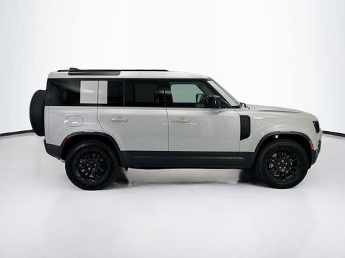 Borasco Grey Metallic 2026 Land Rover Defender P300 S