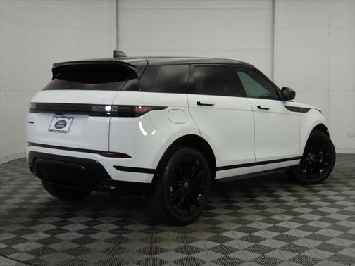 2024 Land Rover Range Rover Evoque Dynamic SE