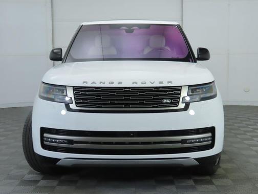 2023 Land Rover Range Rover P400 SE