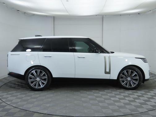 2023 Land Rover Range Rover P400 SE