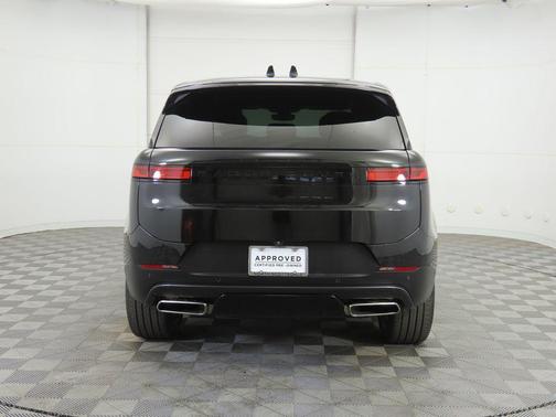 2024 Land Rover Range Rover Sport SE